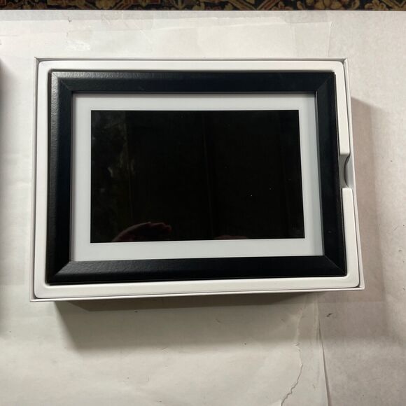 WiFi 10.1'' Digital Picture Frame, IPS HD Touch Screen Smart Photo Frame - Picture 5 of 7